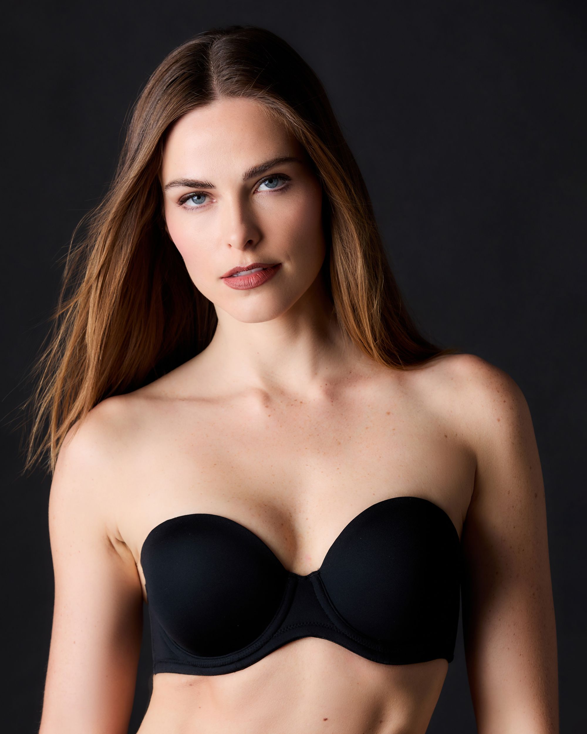 Wacoal Red Carpet Strapless Bra in black