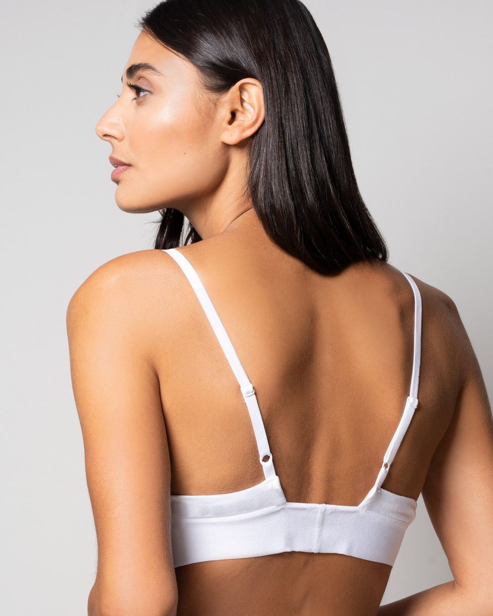 Base Range Triangle Bra in white