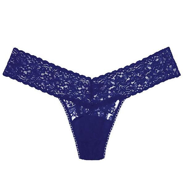 Hanky Panky Signature Lace Low-Rise Thong