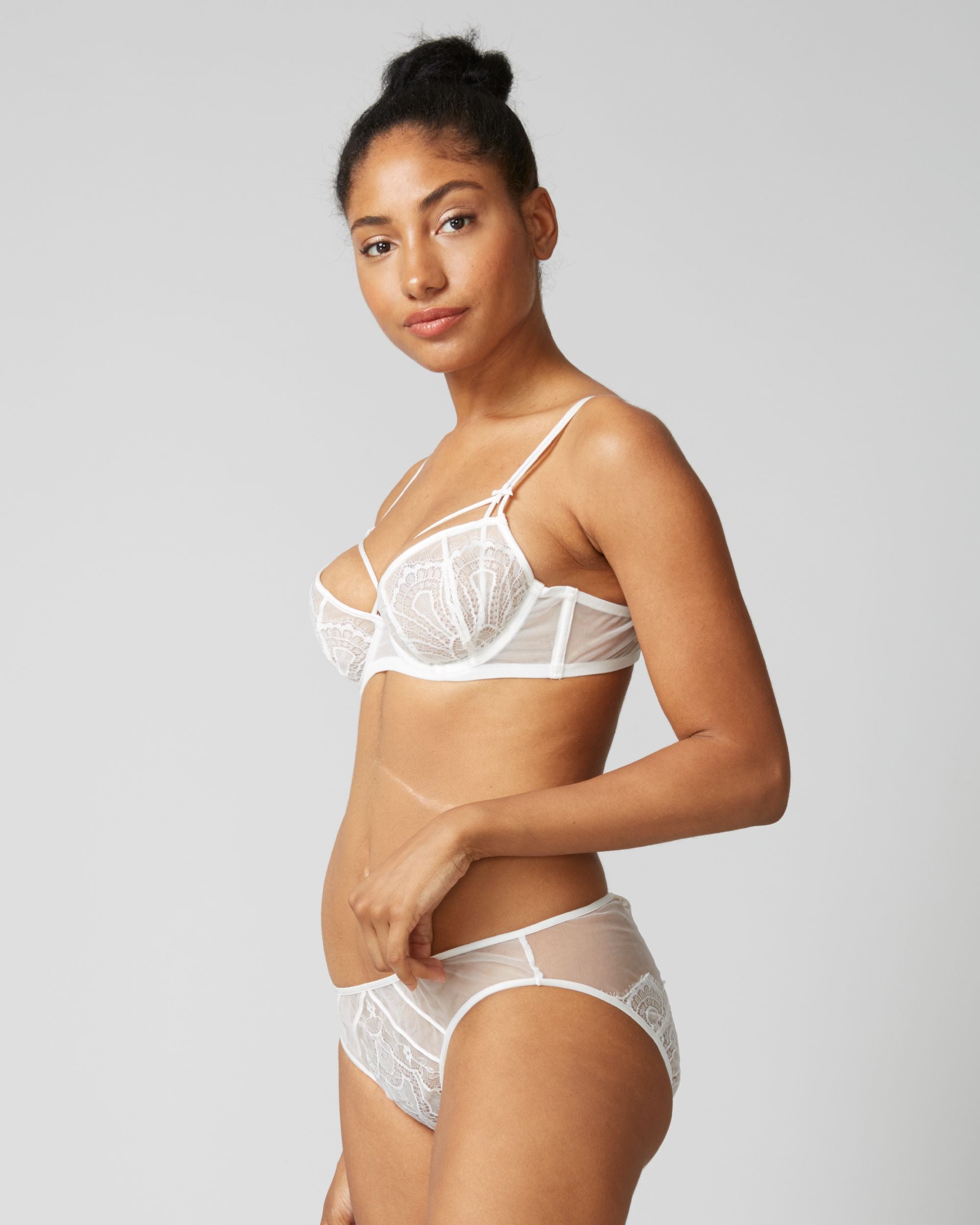 Dita Von Teese Maestra Non Padded Underwire Bra in white