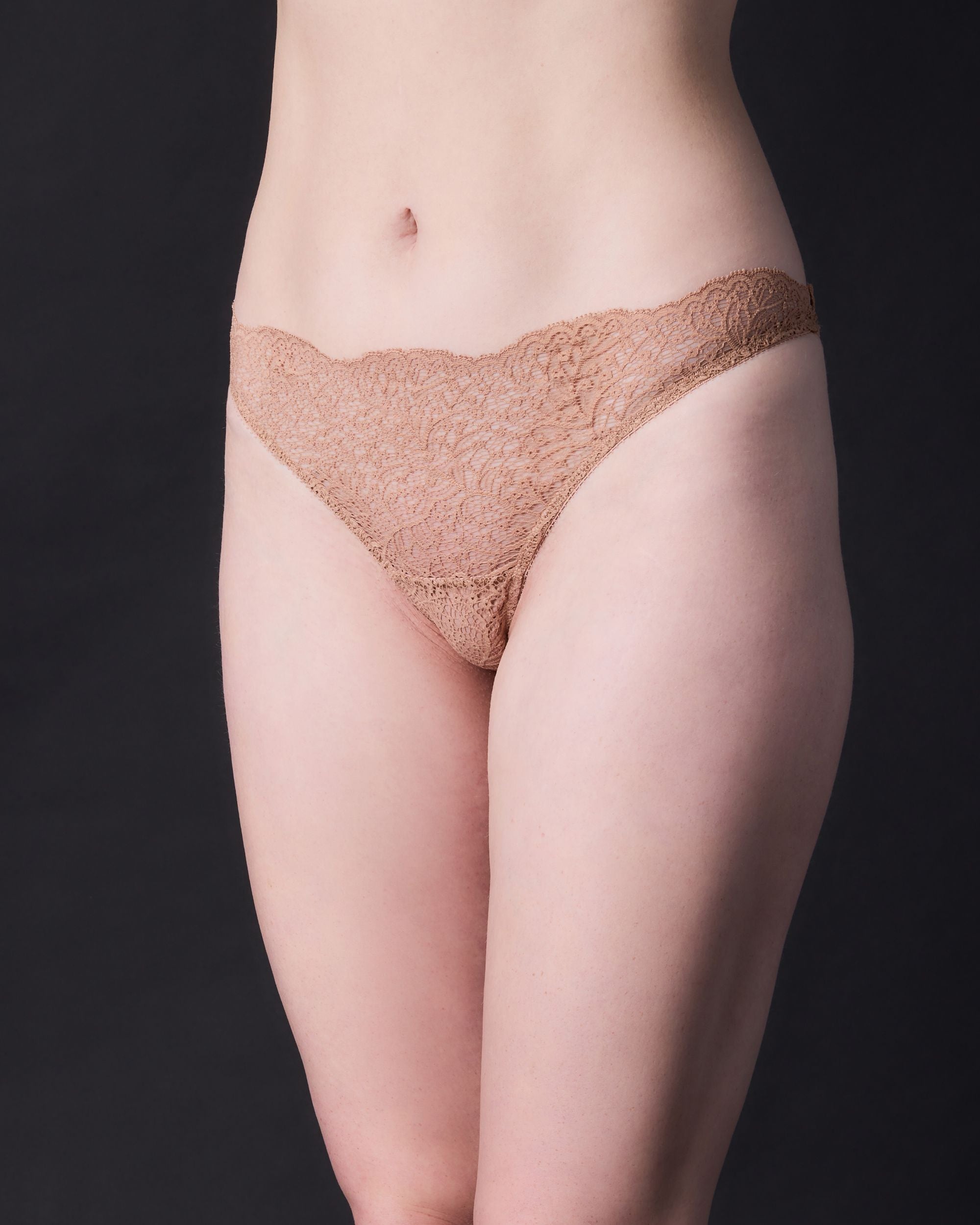 Journelle Allegra Thong in beige