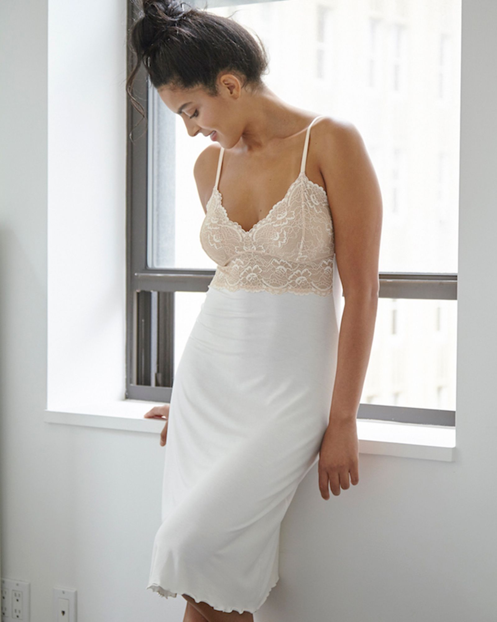 Samantha Chang Home Lace Cup Ballerina Gown in white