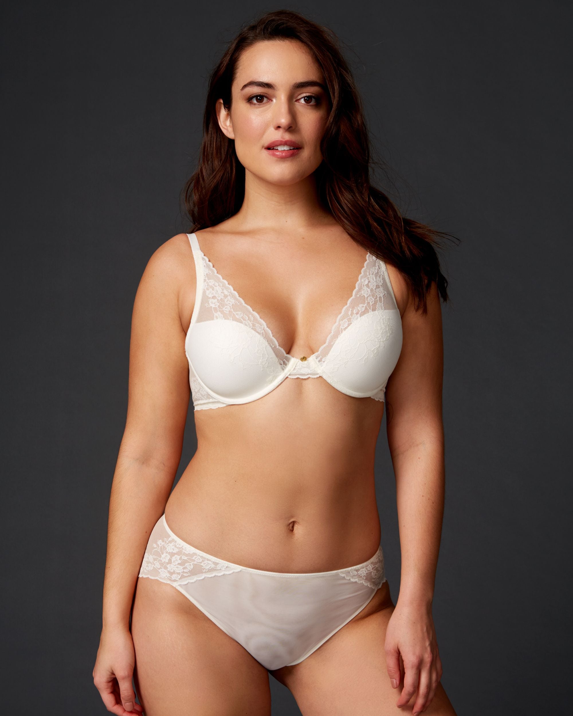 Natori Cherry Blossom Convertible Underwire Bra in white