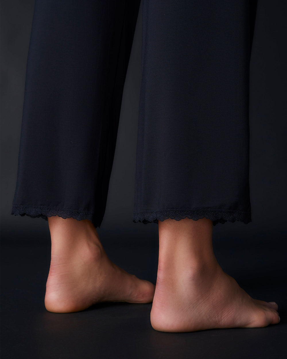 Journelle Emma Lounge Pant in black