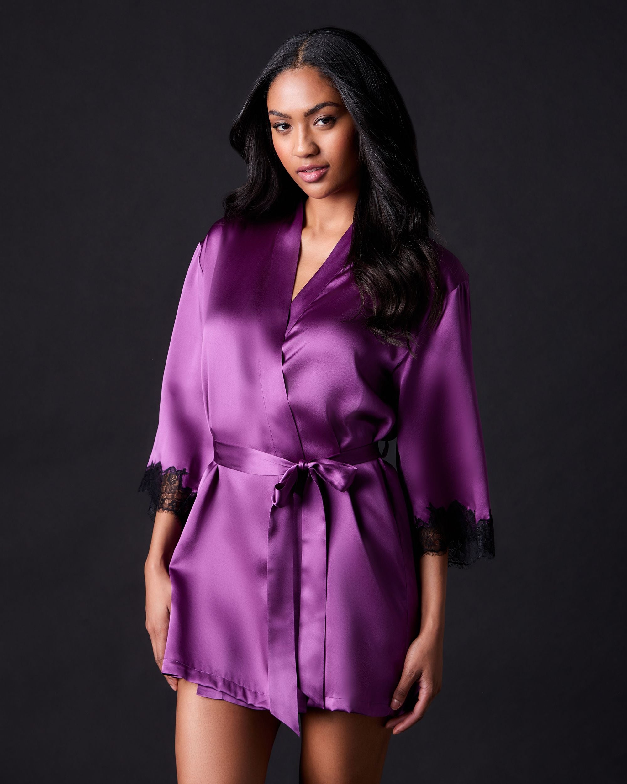 Journelle Charlotte Short Robe in purple