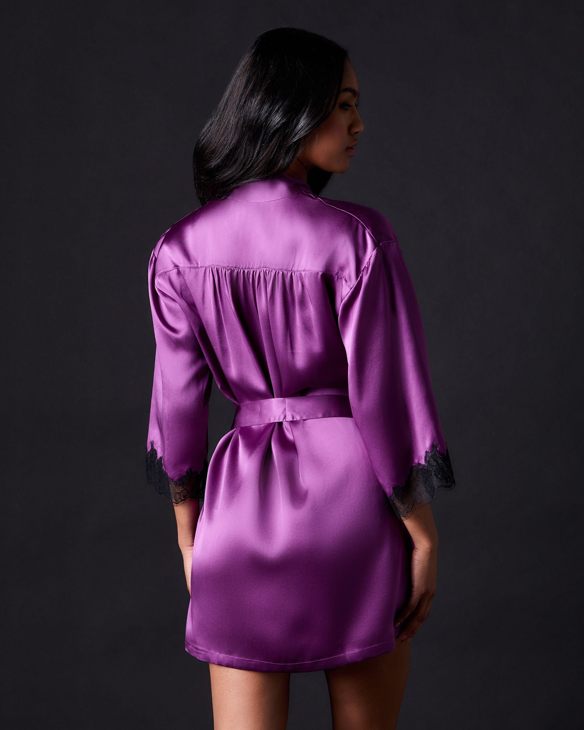 Journelle Charlotte Short Robe in purple