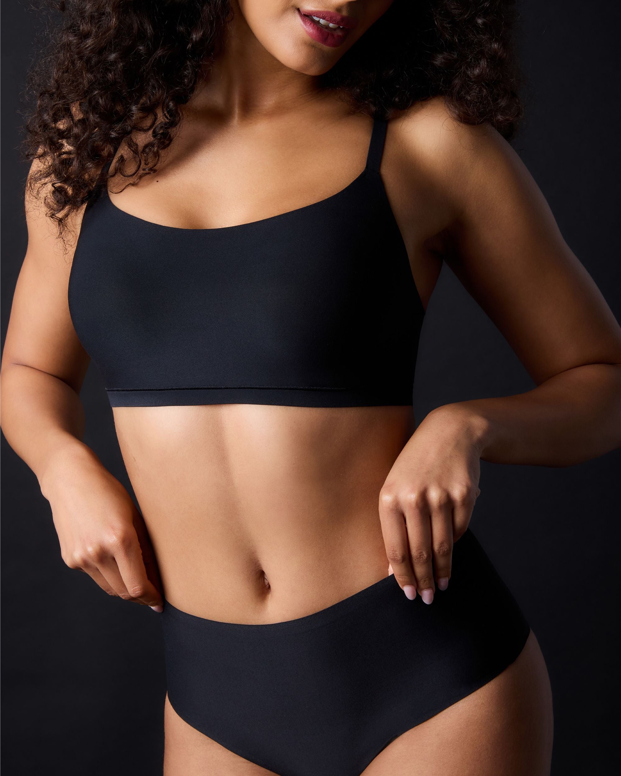 Chantelle Soft Stretch Retro Thong in black