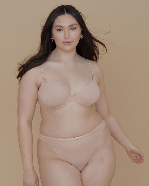 Cosabella Soire Confidence Classic Thong in beige