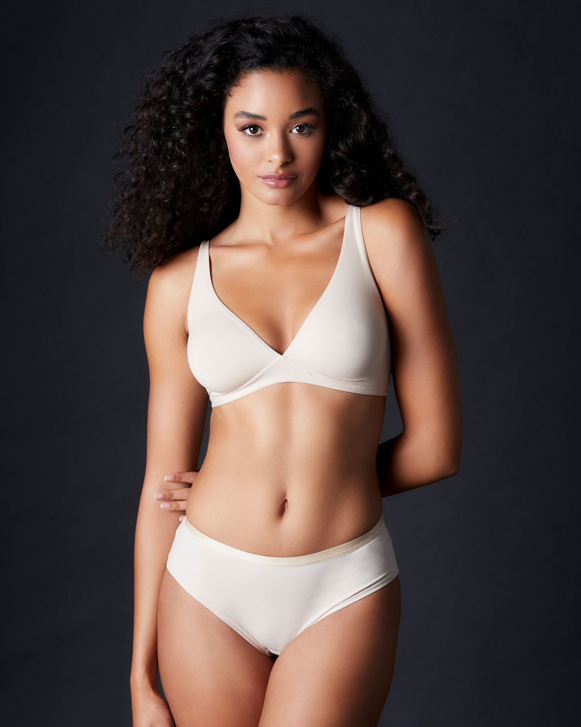 Hanro Cotton Sensation Soft Cup Bra in beige