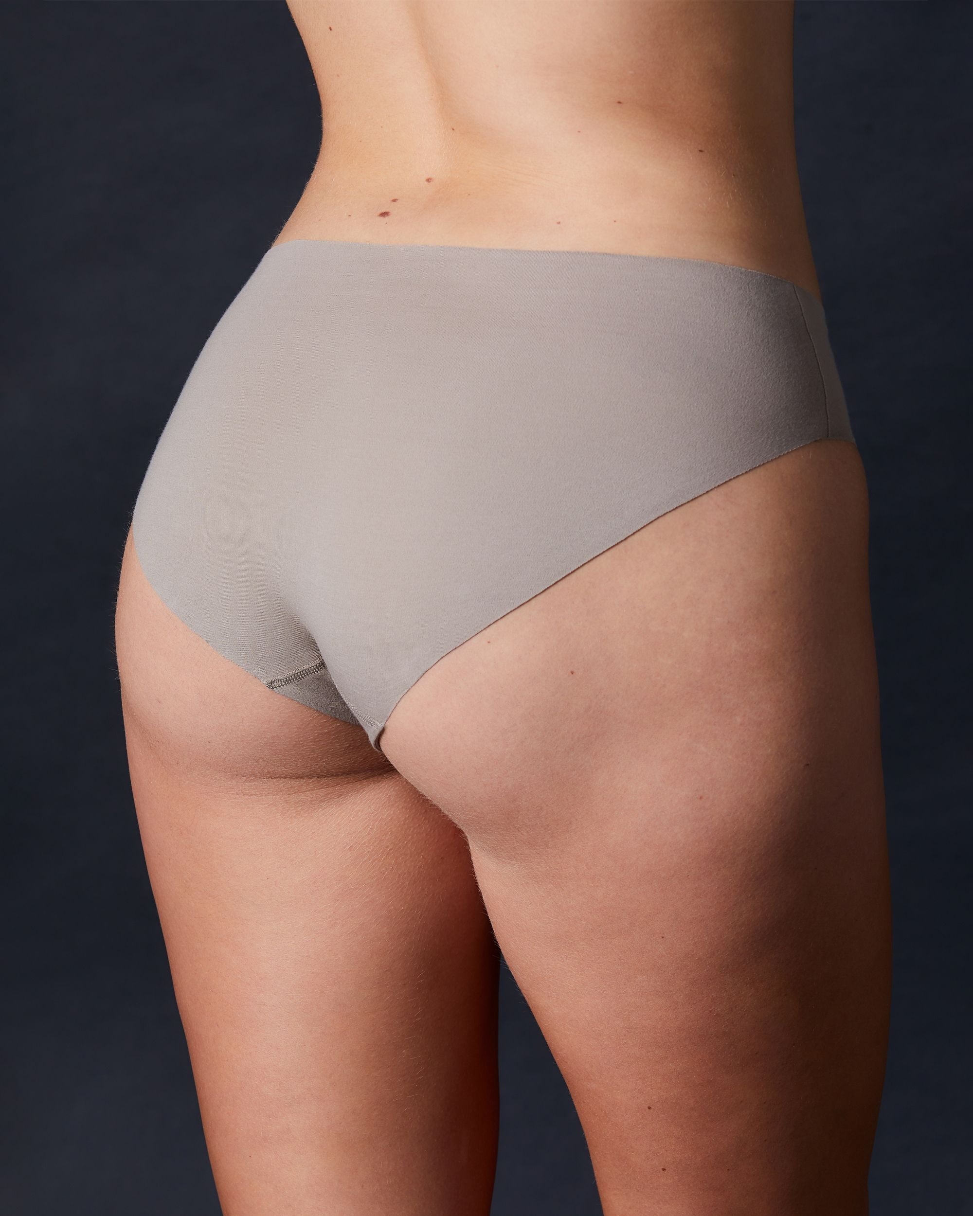 Hanro Invisible Cotton Hi Cut Brief in brown