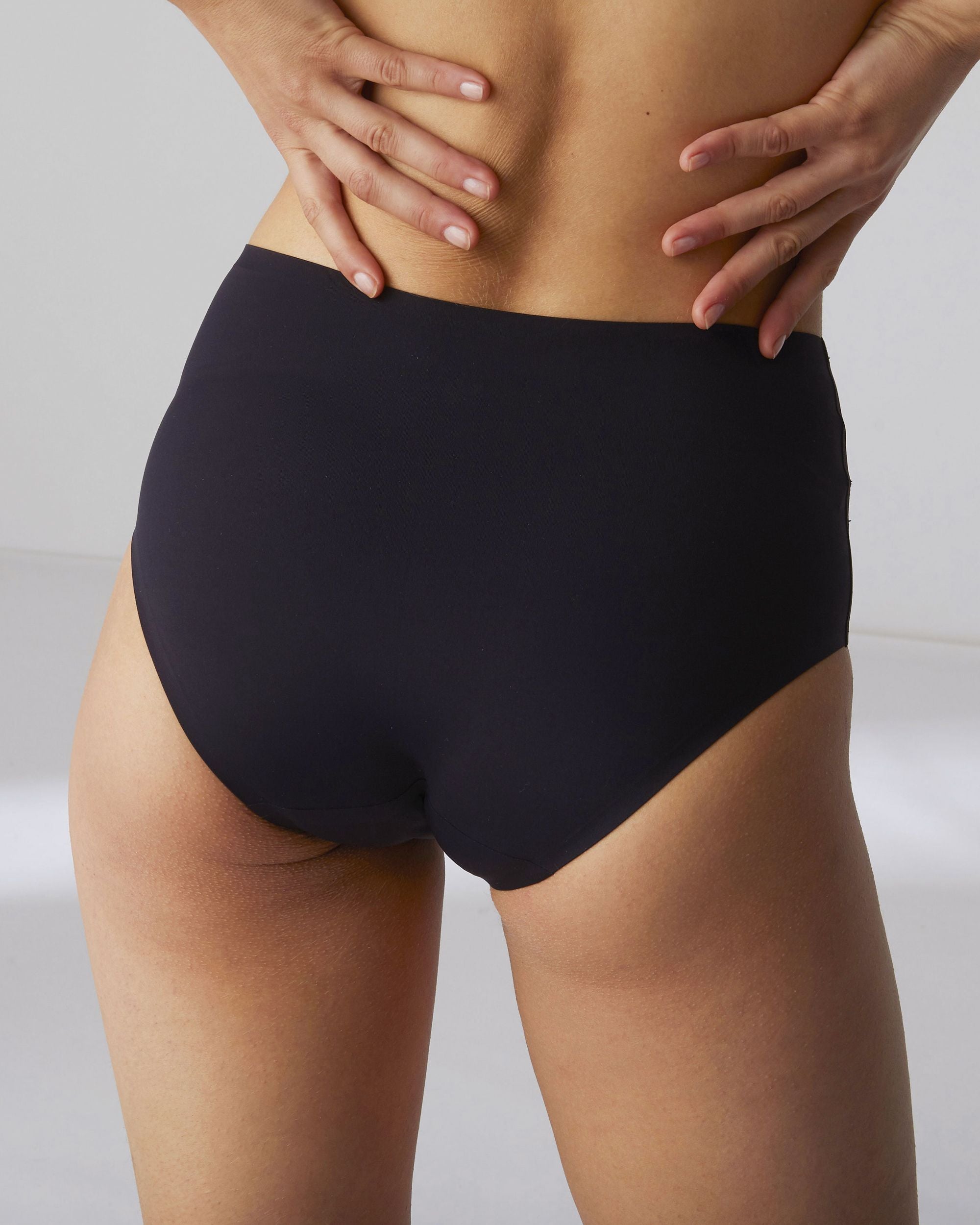 Simone Perele Essentiel Control Brief in black