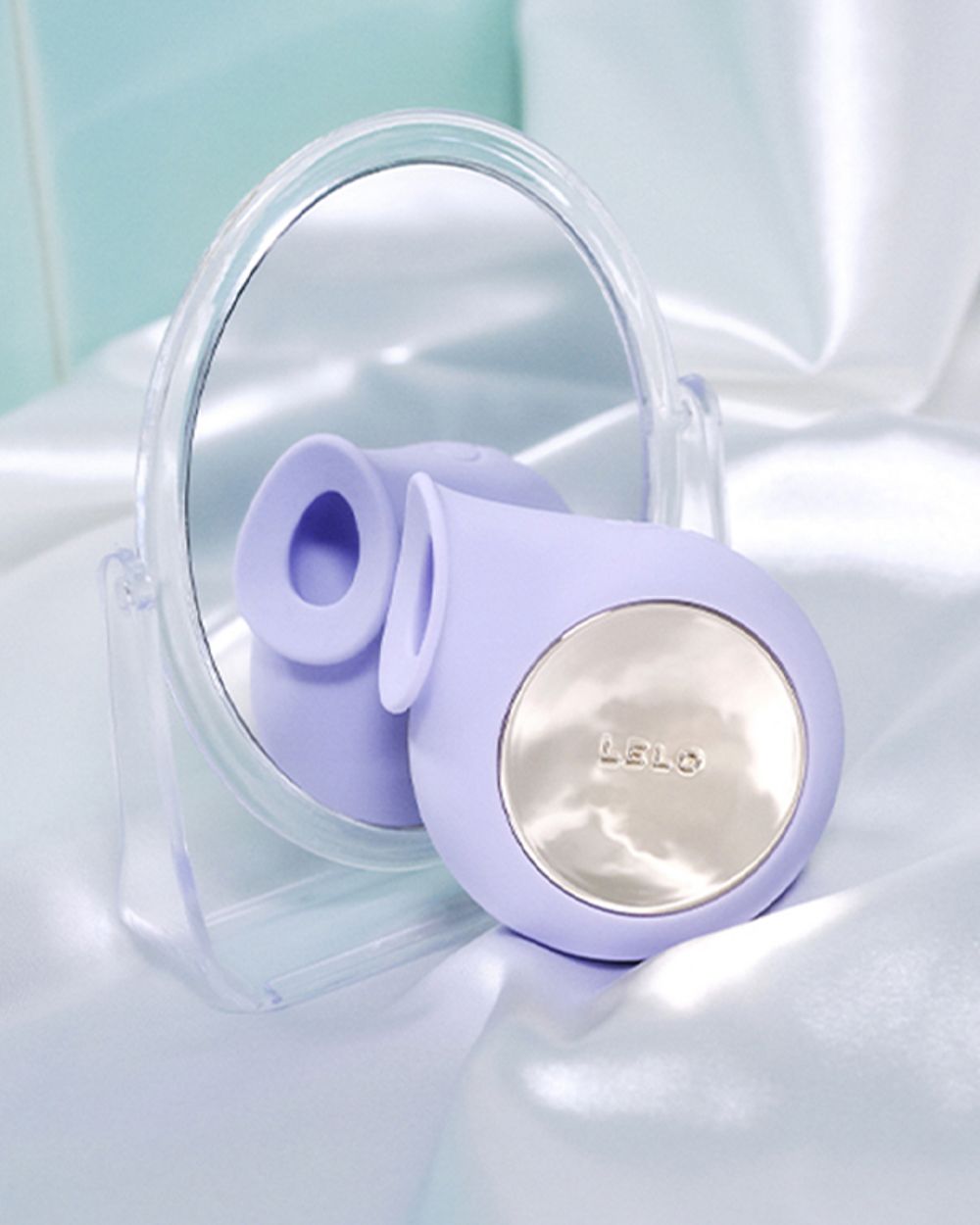 Lelo Sila Sonic Vibrator in purple