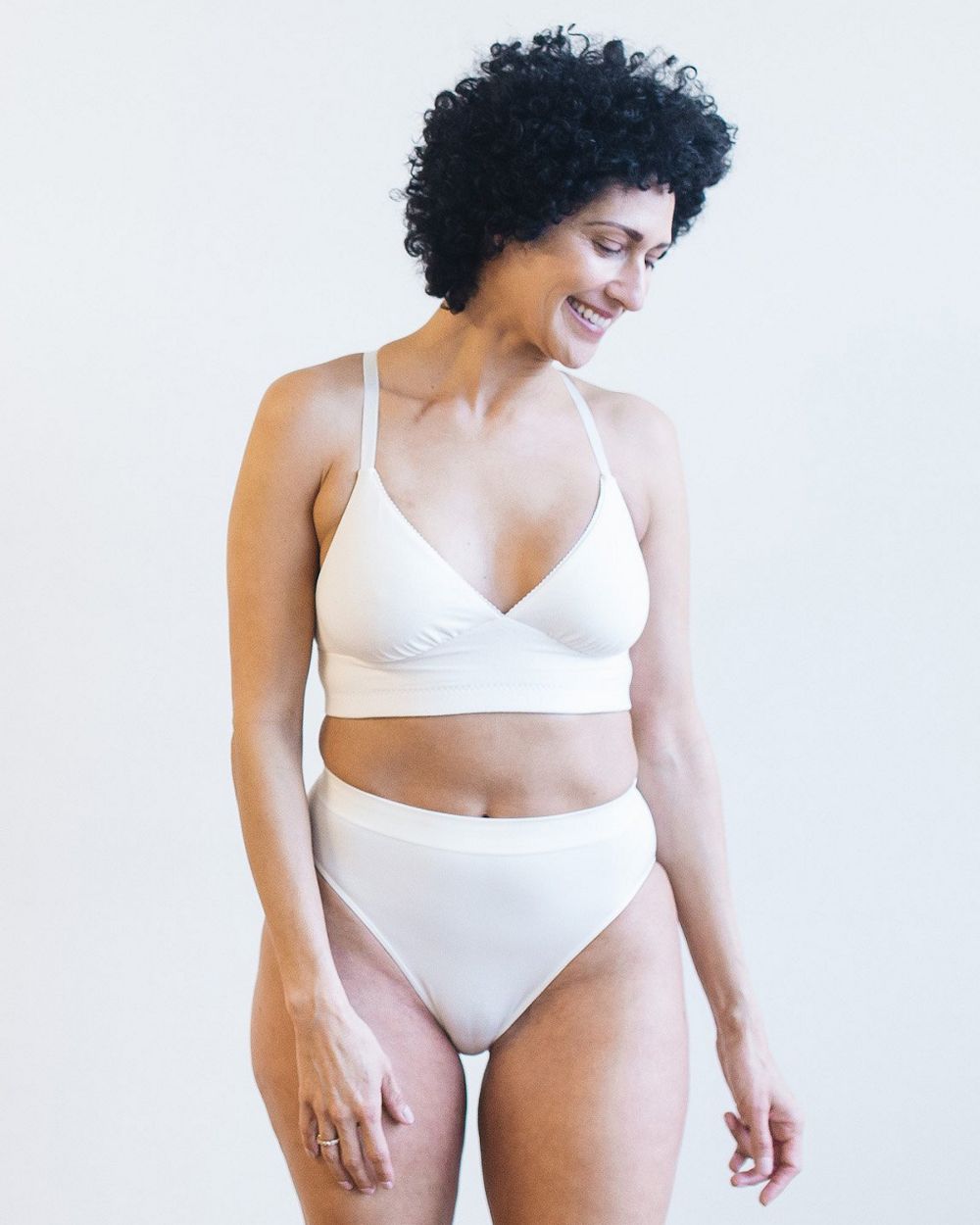 MakeMerry Pocketed Plunge Bra in beige