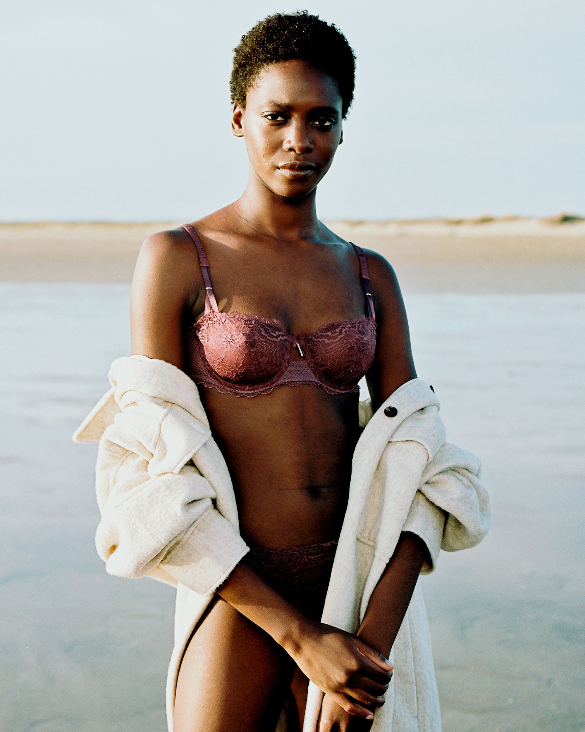 Chantelle Waltz Lace Unlined Demi Bra in purple