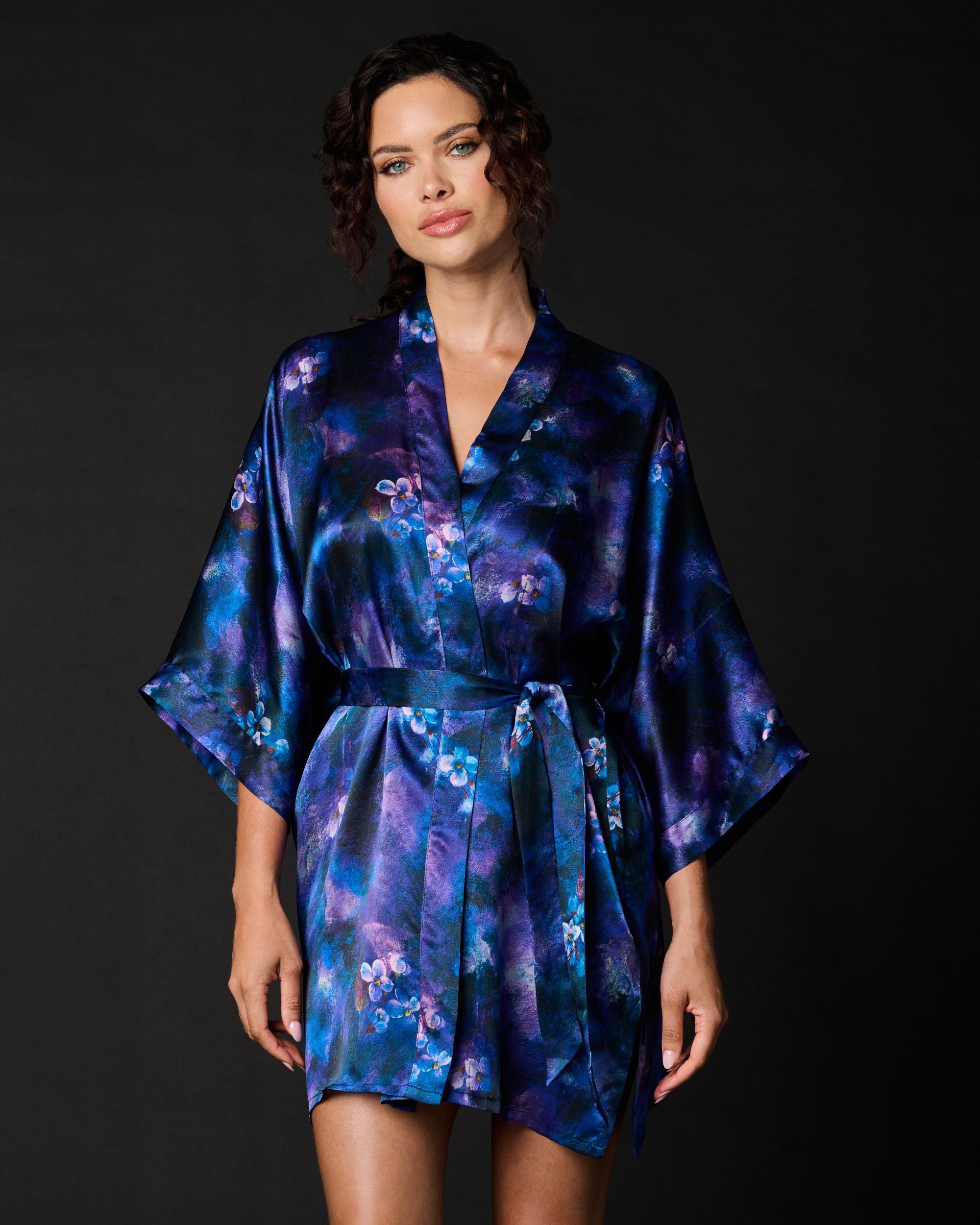 Samantha Chang Silk Classic Short Kimono in purple