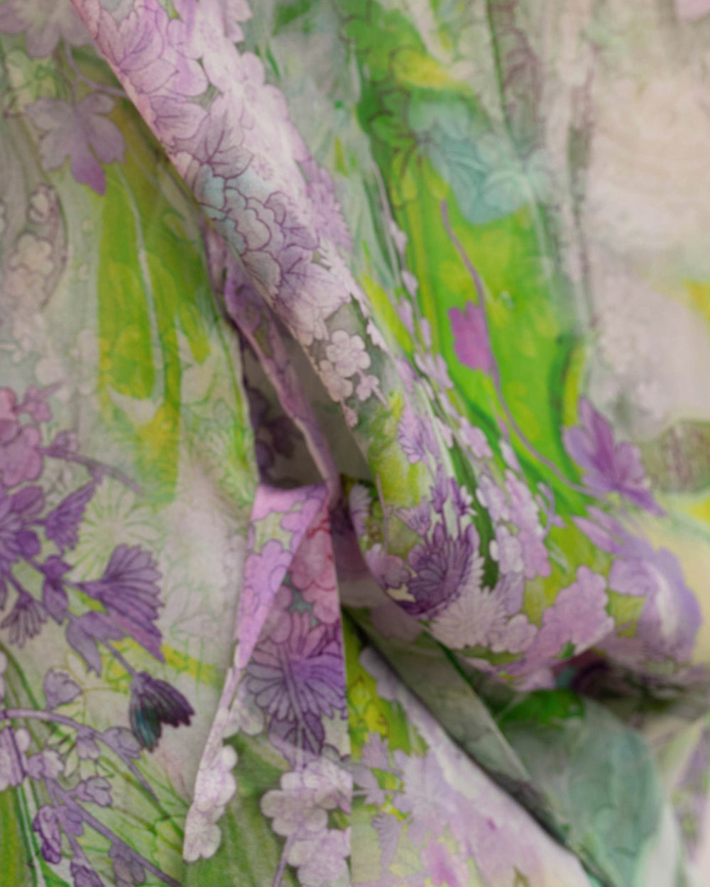 Samantha Chang Silk Classic Short Kimono in purple