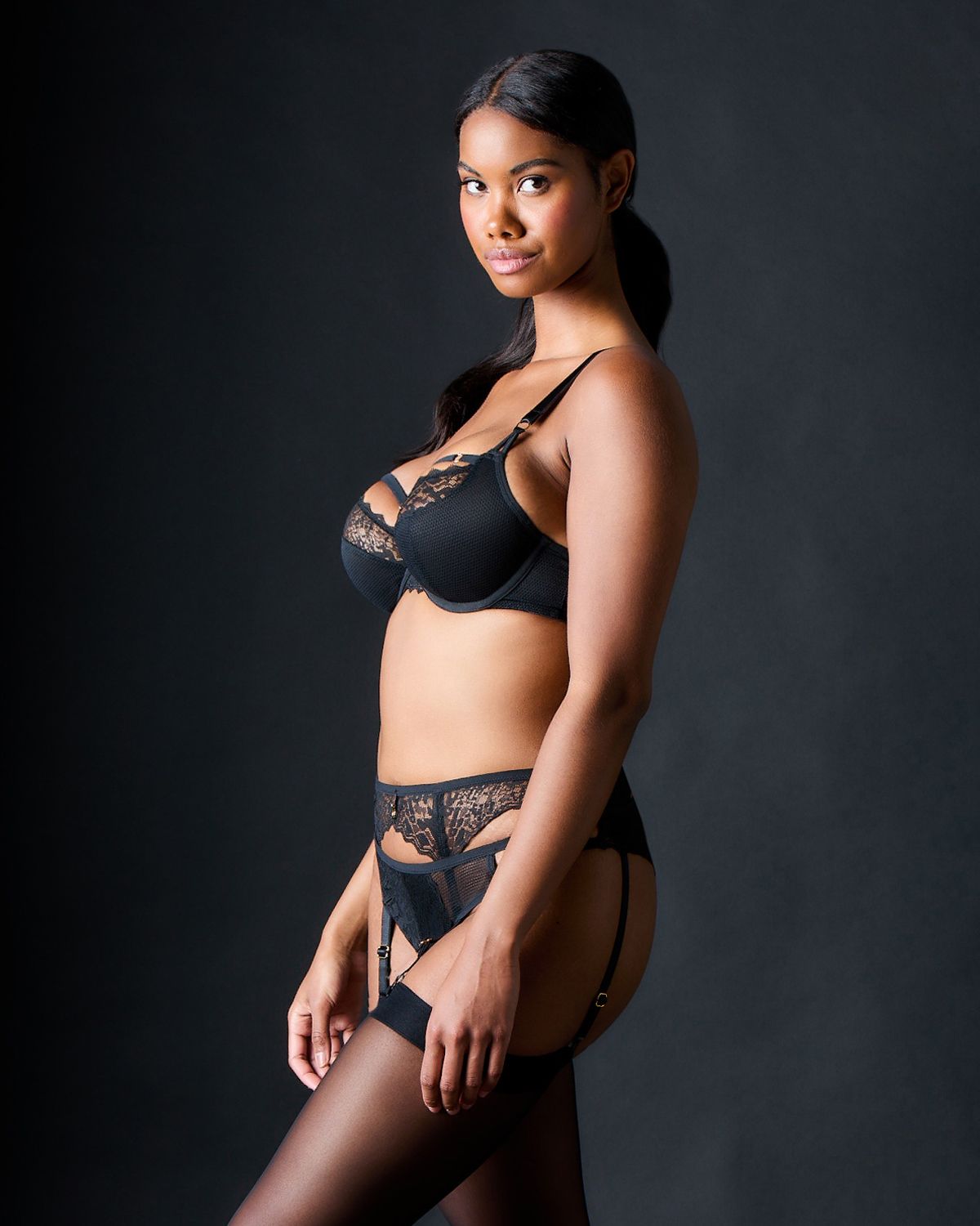 Freya Temptress Underwire Plunge Bra in black