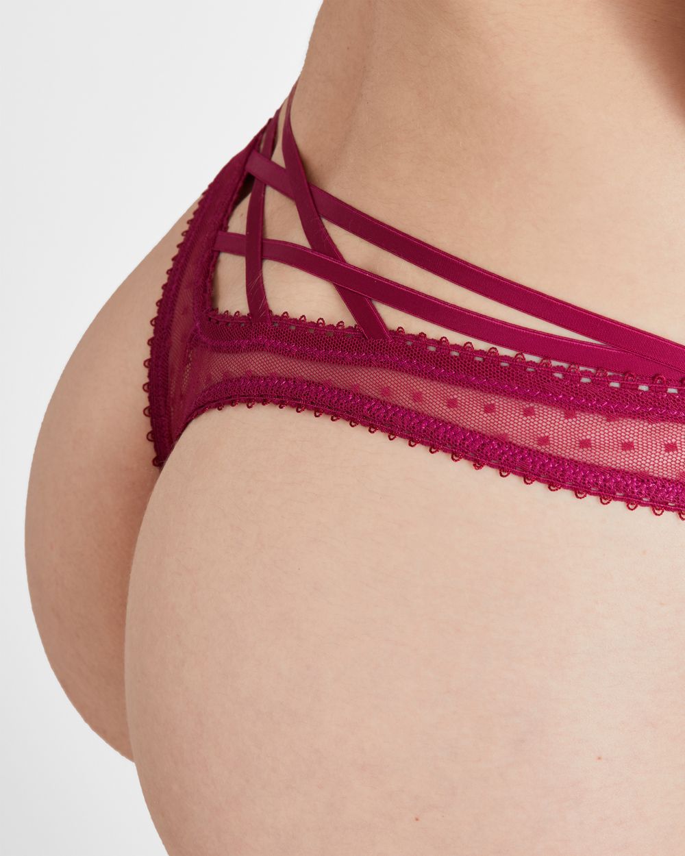 Aubade Tresor Infini Tanga in red