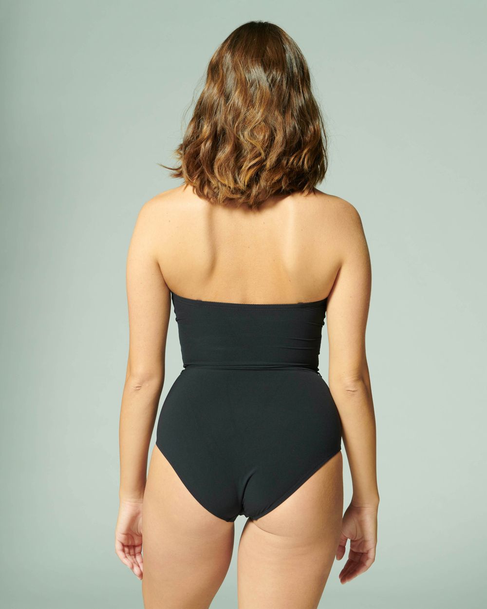 Simone Perele Ruffle One Piece Swimsuit in black