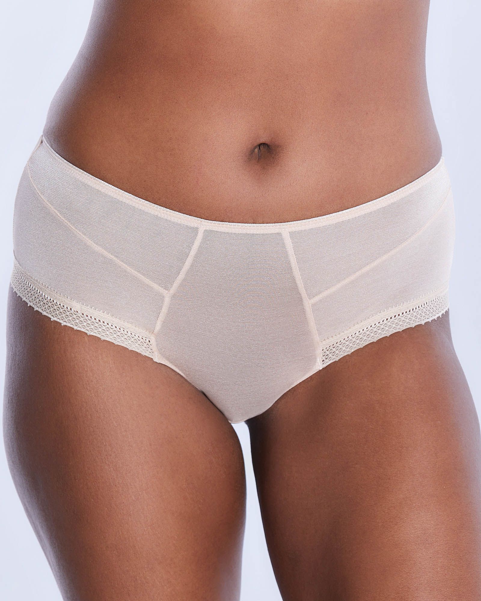 Samantha Chang Jet Set Mesh Hipster in beige