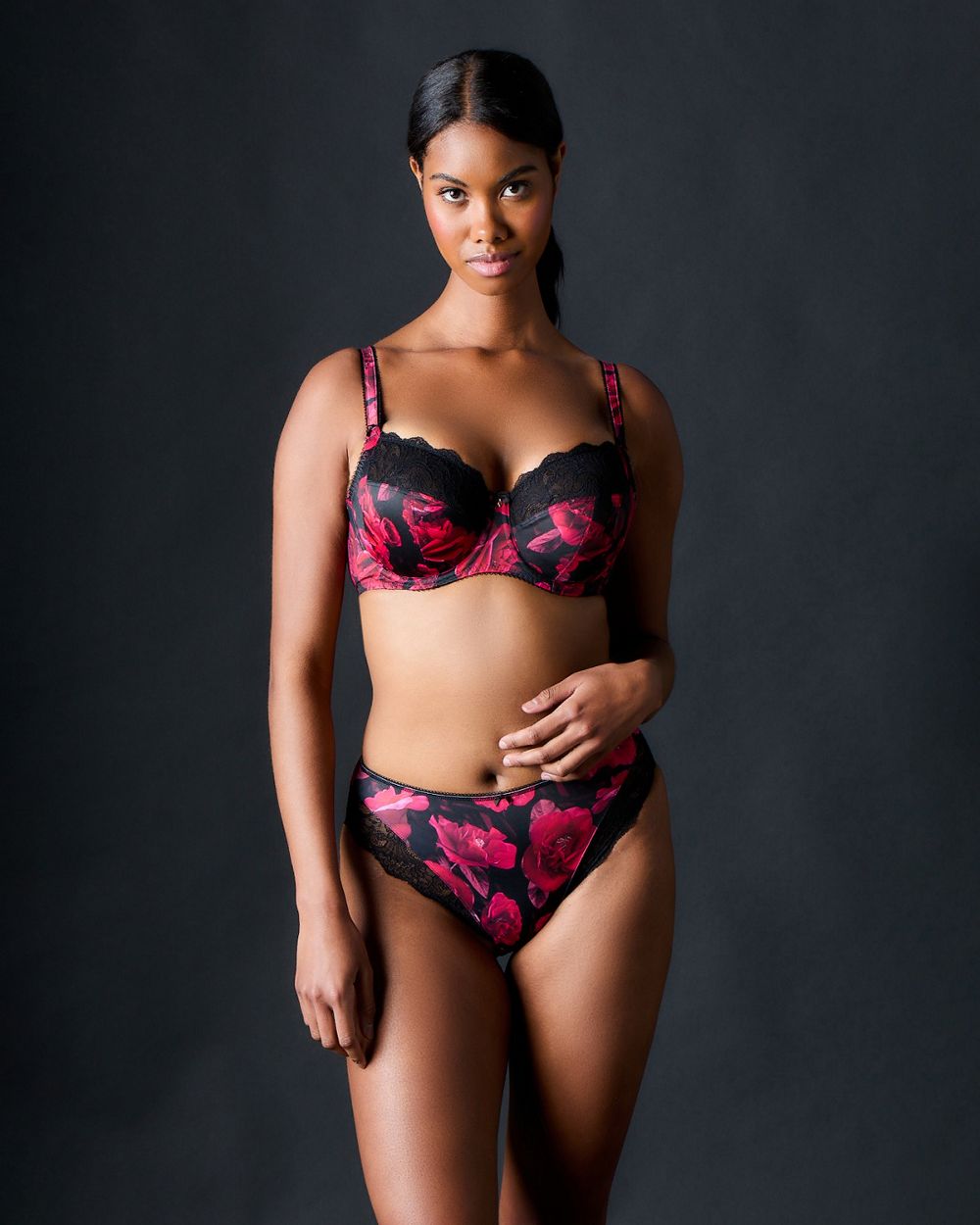 Fantasie Lucia Underwire Side Support Bra in red