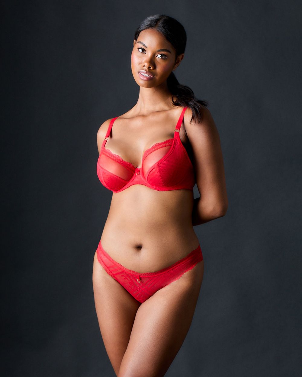 Freya Fatale Brazilian in red