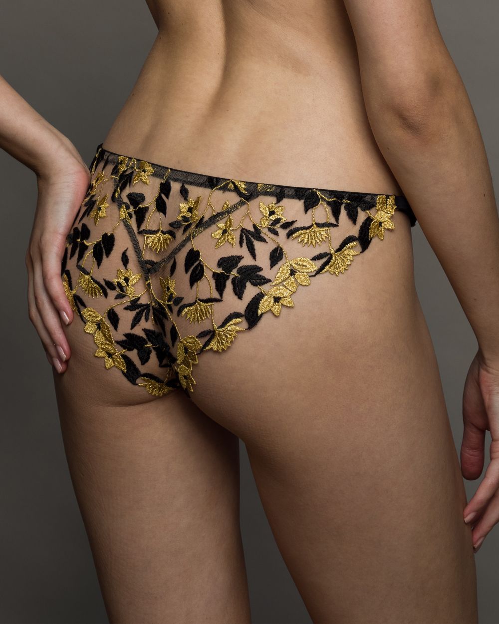 Studio Pia Soraya Strap Knicker in black