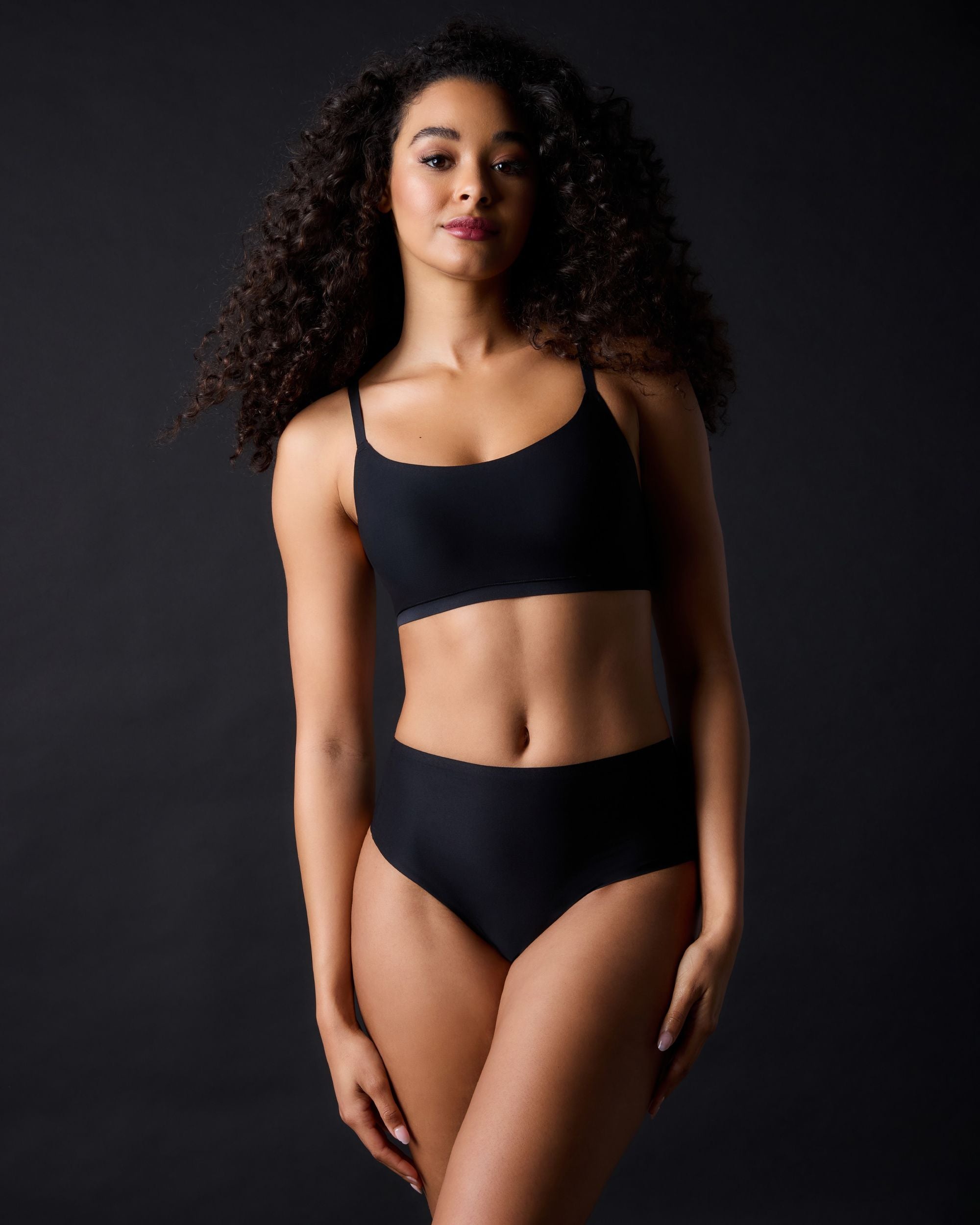 Chantelle Soft Stretch Scoop Bralette in black