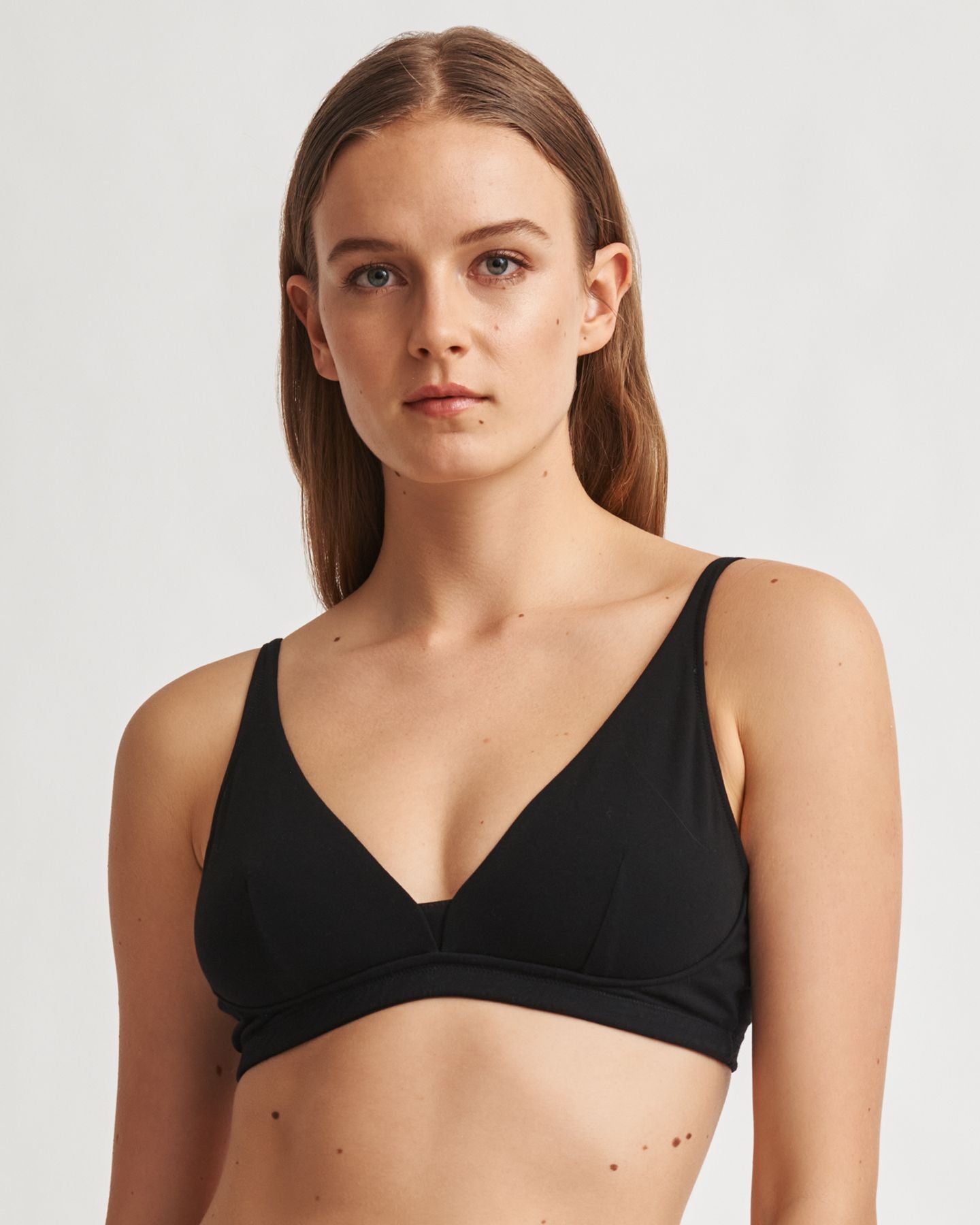 Skin Whisper Weight Gracelynn Bralette in black