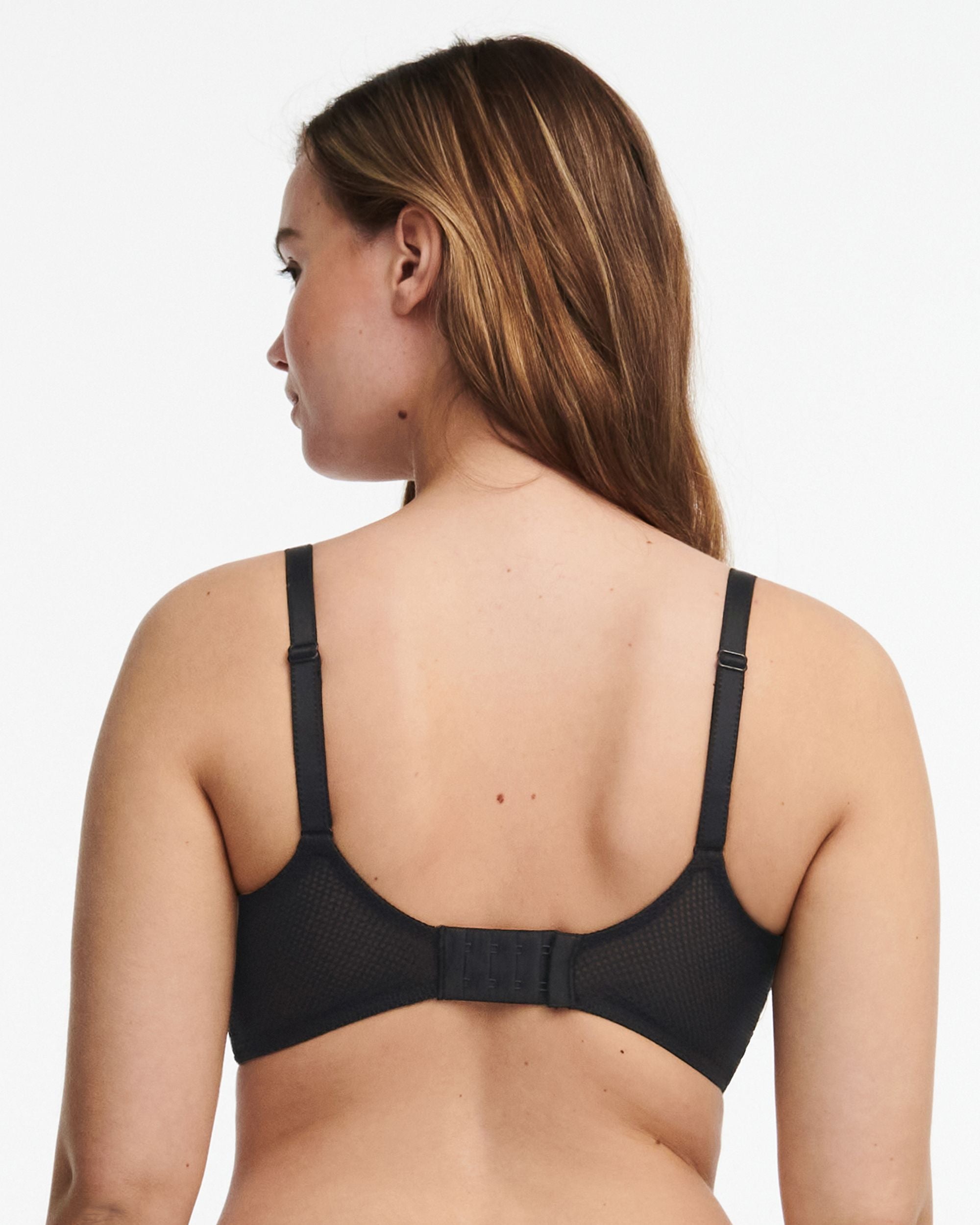 Chantelle Fleurs Signature Lace Unlined Demi in black