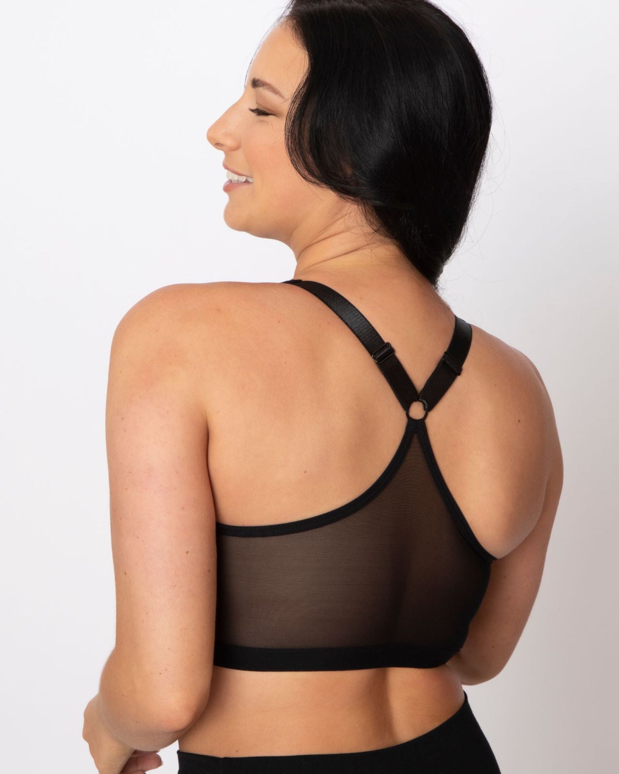 AnaOno Bianca Pocketed Compression Front Close Wireless Bra in black