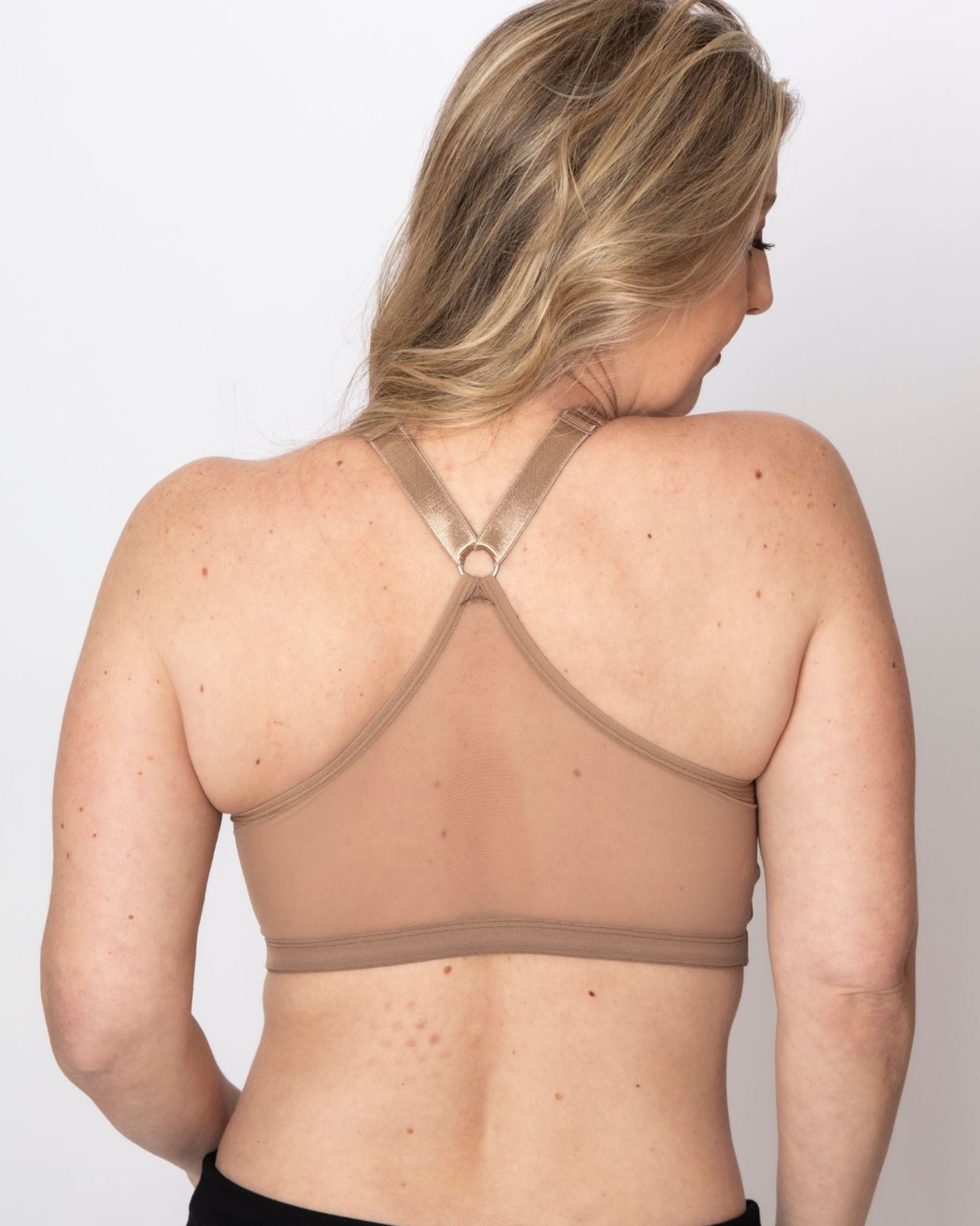 AnaOno Bianca Pocketed Compression Front Close Wireless Bra in beige