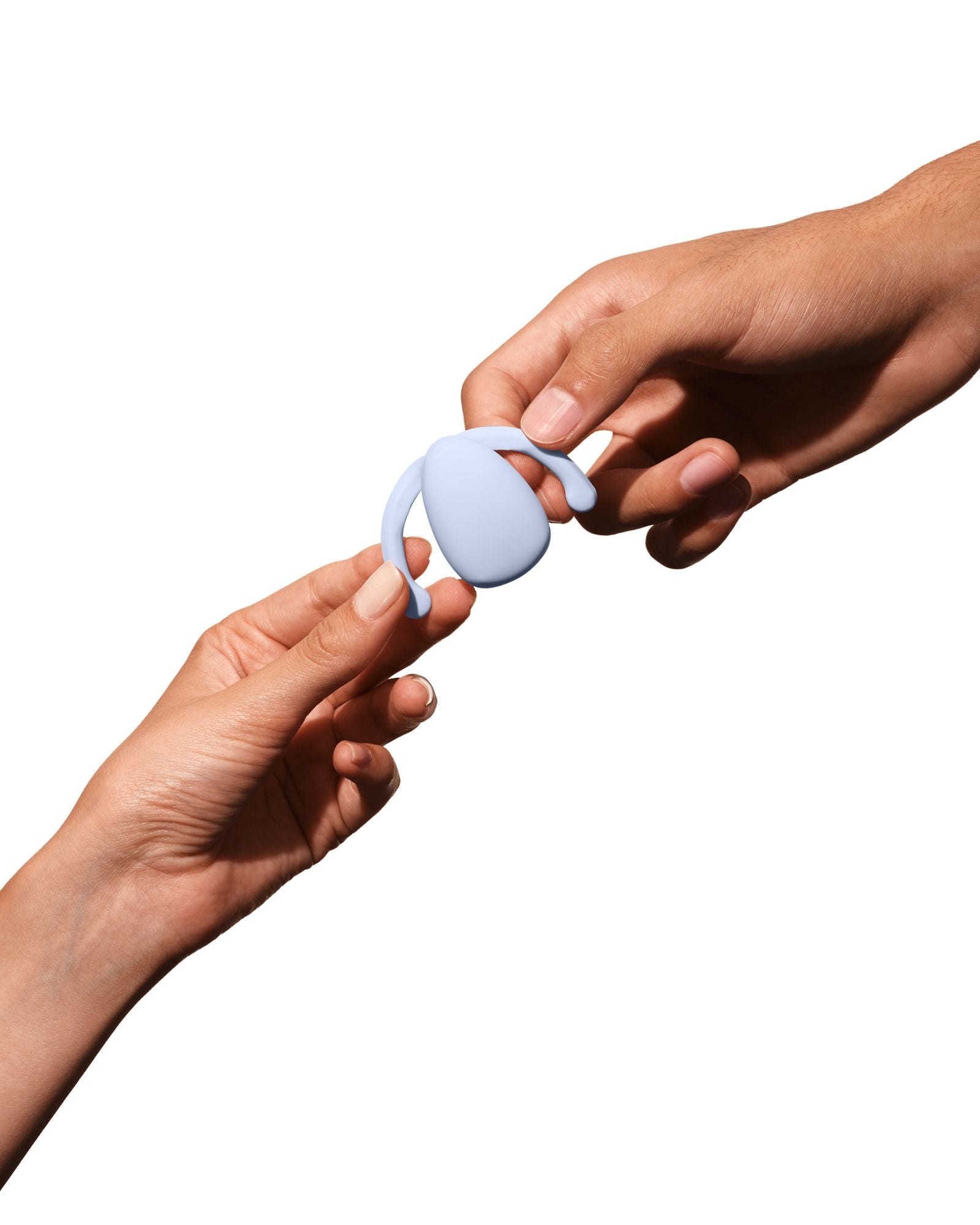 Dame Eva Hands Free Vibrator in blue