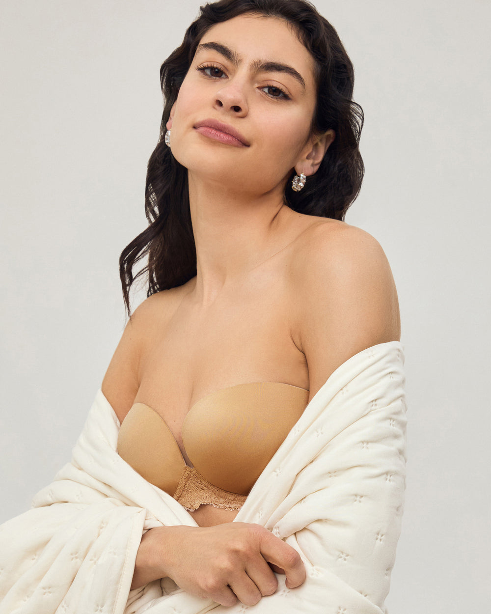 Journelle Sapna Strapless Plunge in beige