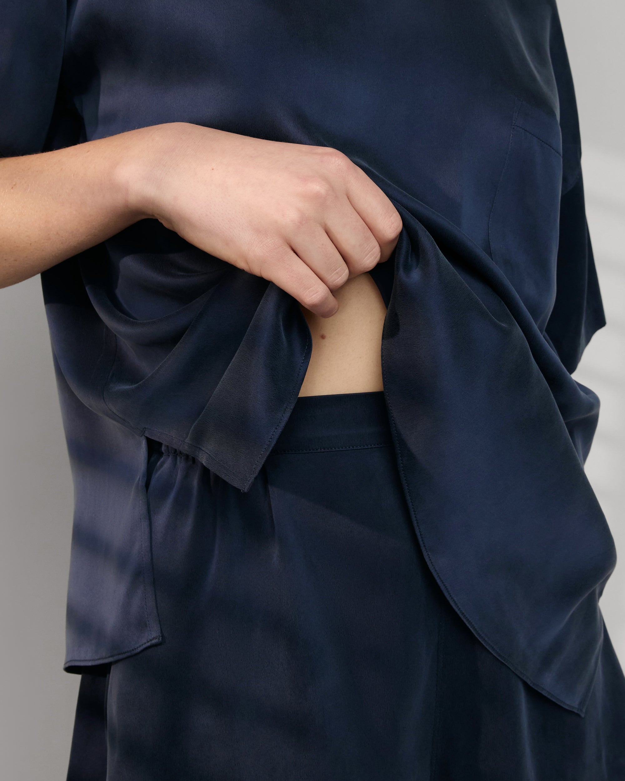 Lunya Washable Silk Tee Short Set in blue