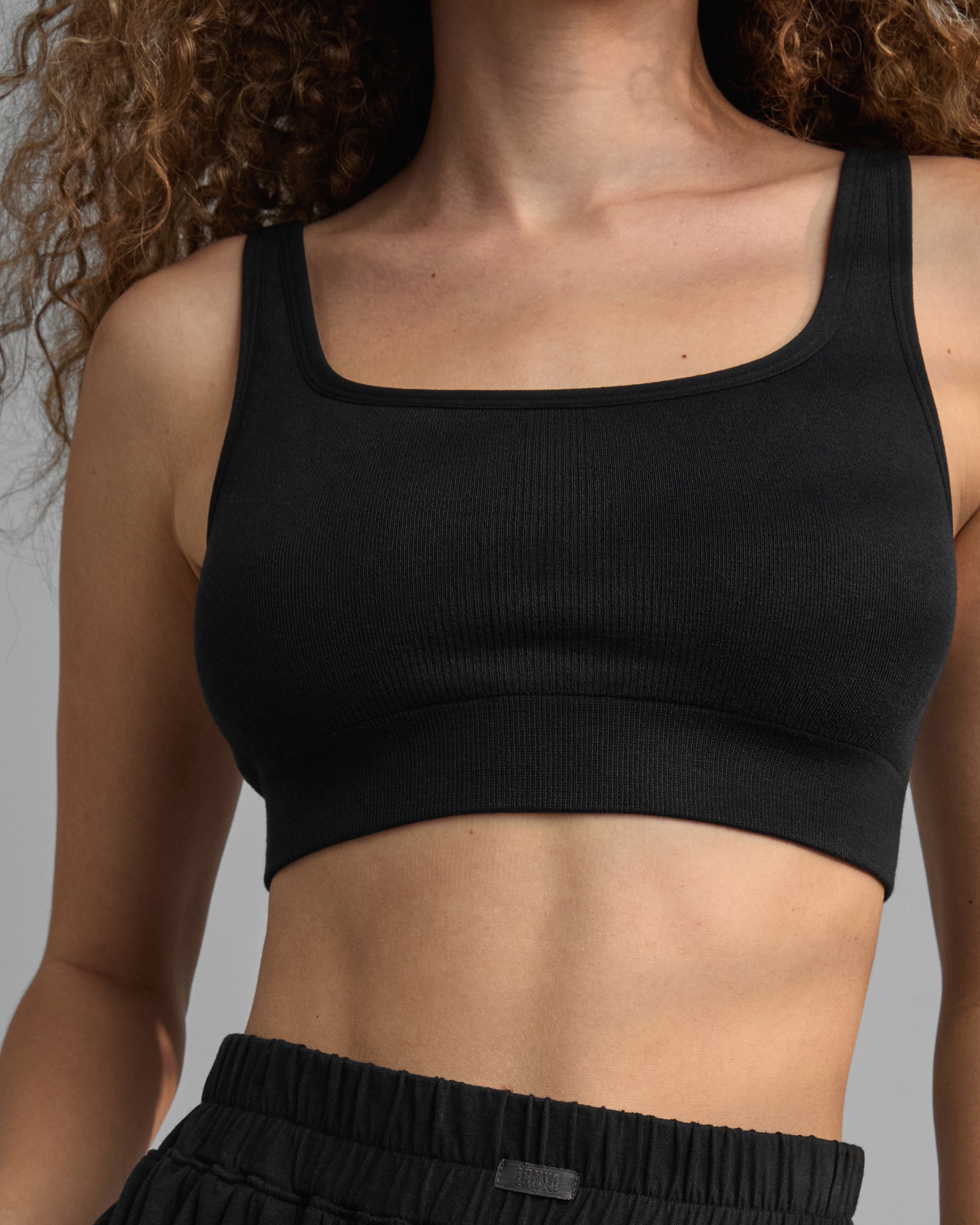 Lunya Seamless Modal Scoop Bra in black