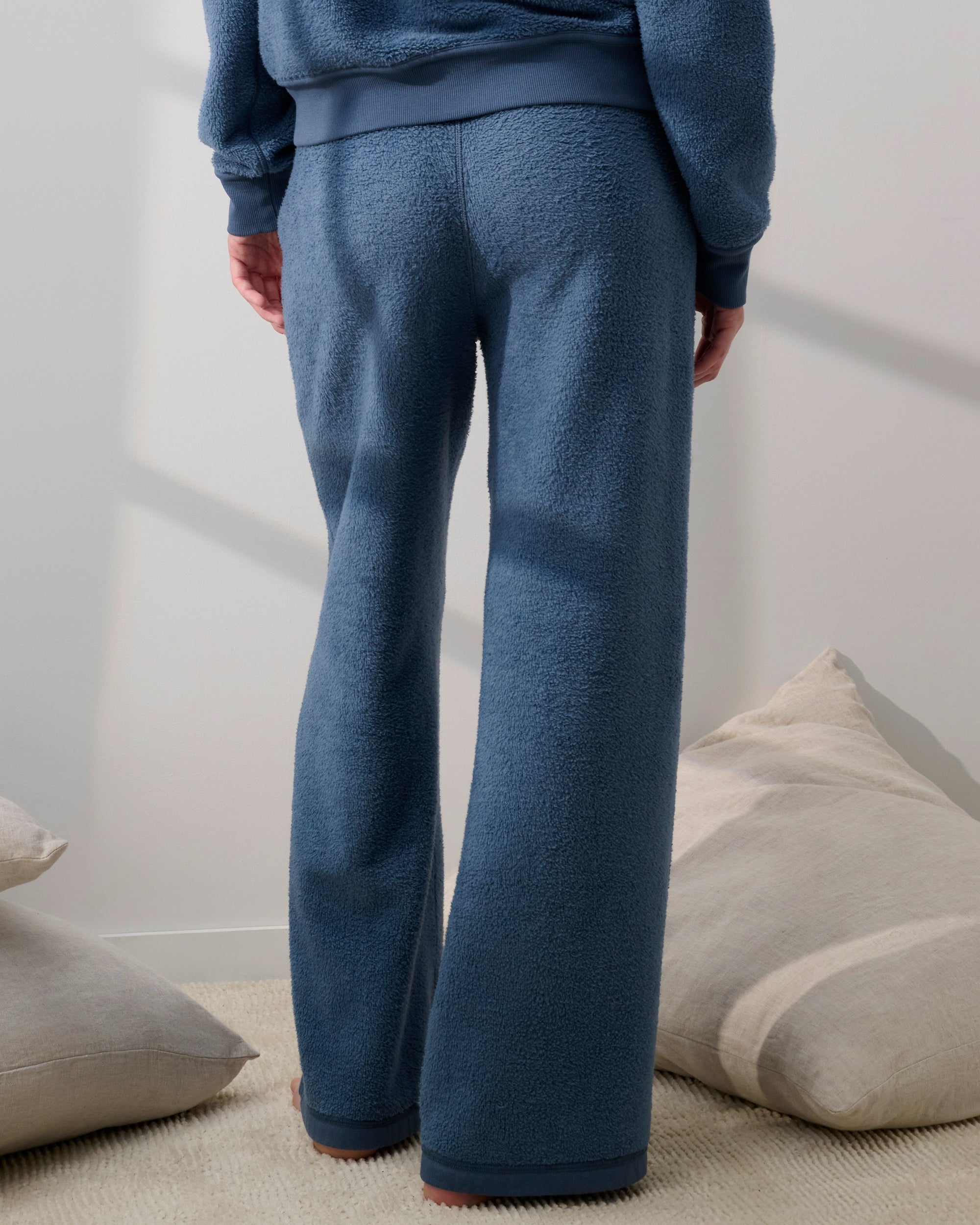 Lunya Silksweats Midweight Reversible Straight Leg in blue