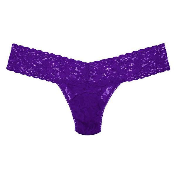 Hanky Panky Signature Lace Low-Rise Thong (Rolled) in purple