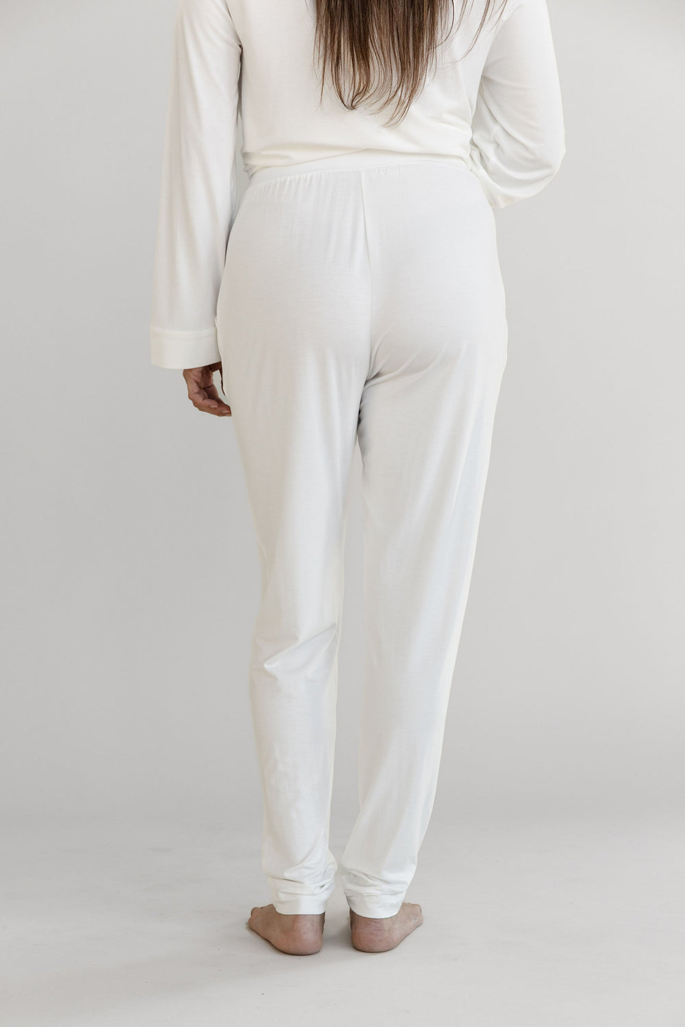 Women's Bamboo Stretch-Knit Tapered Pant in blue | Cozy Earth