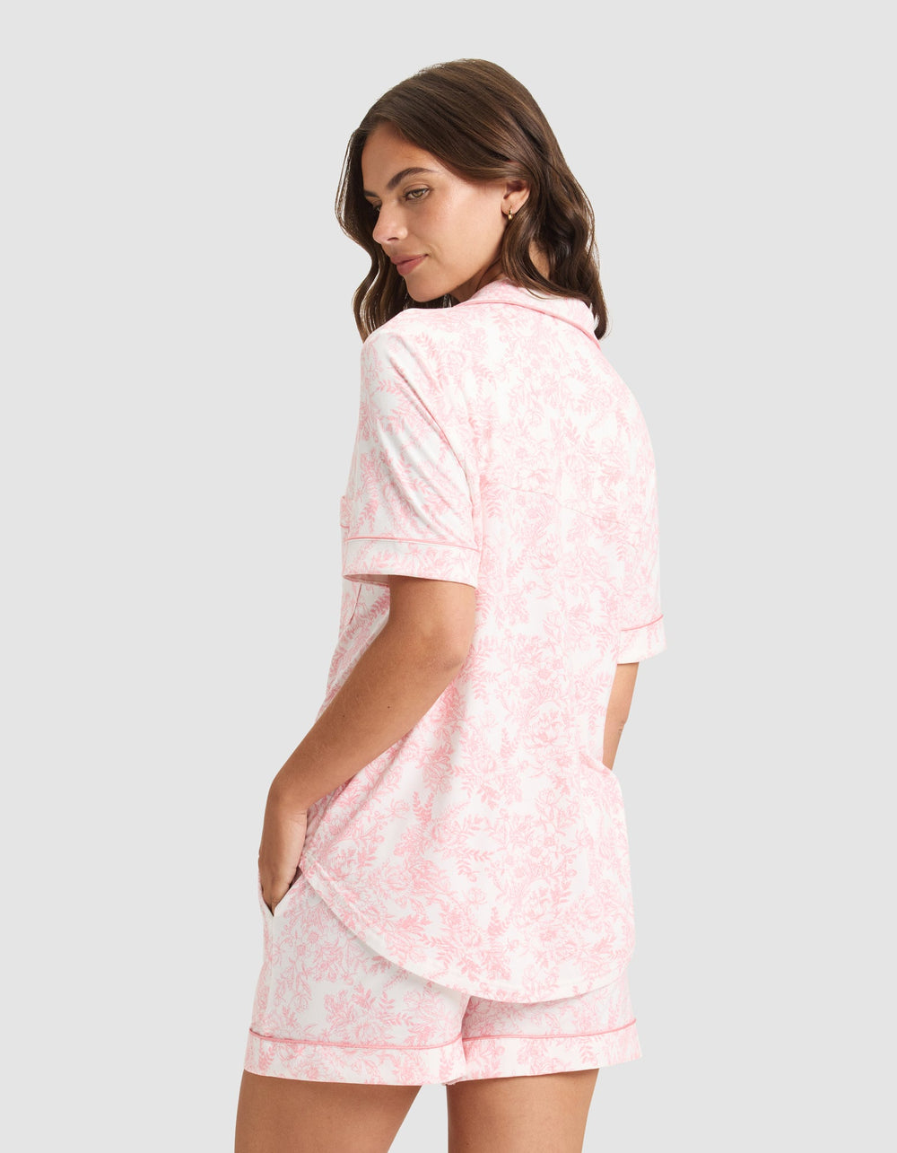 Women's Bamboo Stretch-Knit Short Sleeve Pajama Set (Collective) in black | Cozy Earth