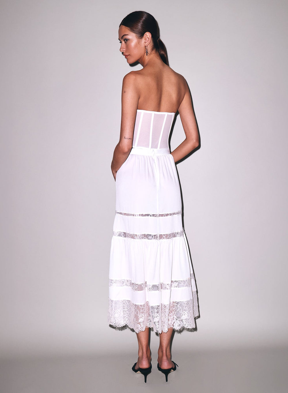 Elara Embroidery Corset Top in white | Fleur du Mal