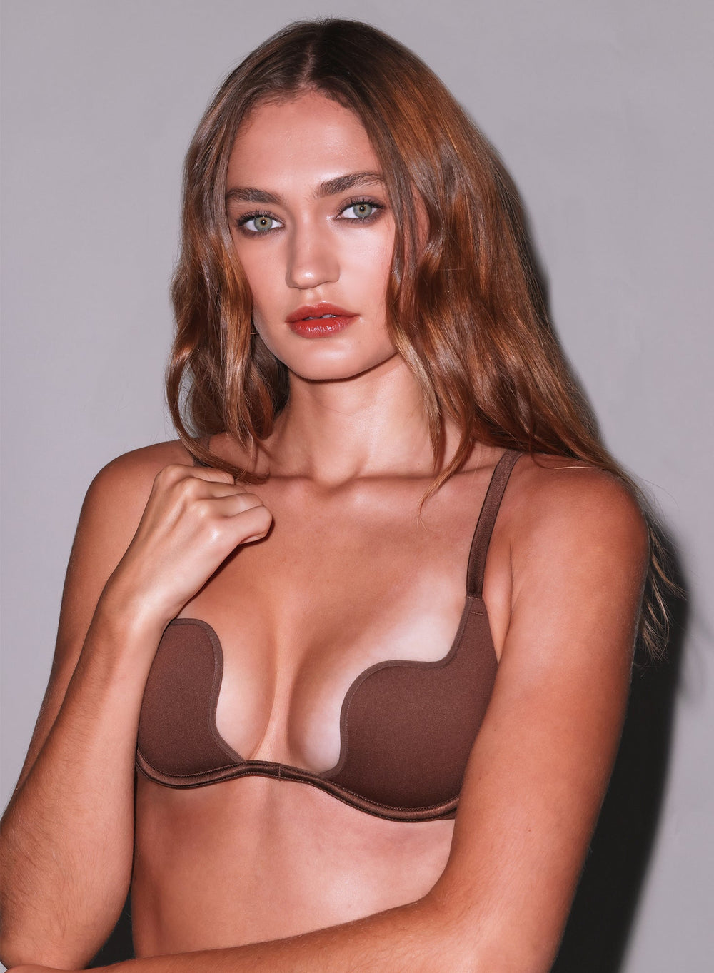 Fleur du Mal Seduce U-Plunge Bra in brown
