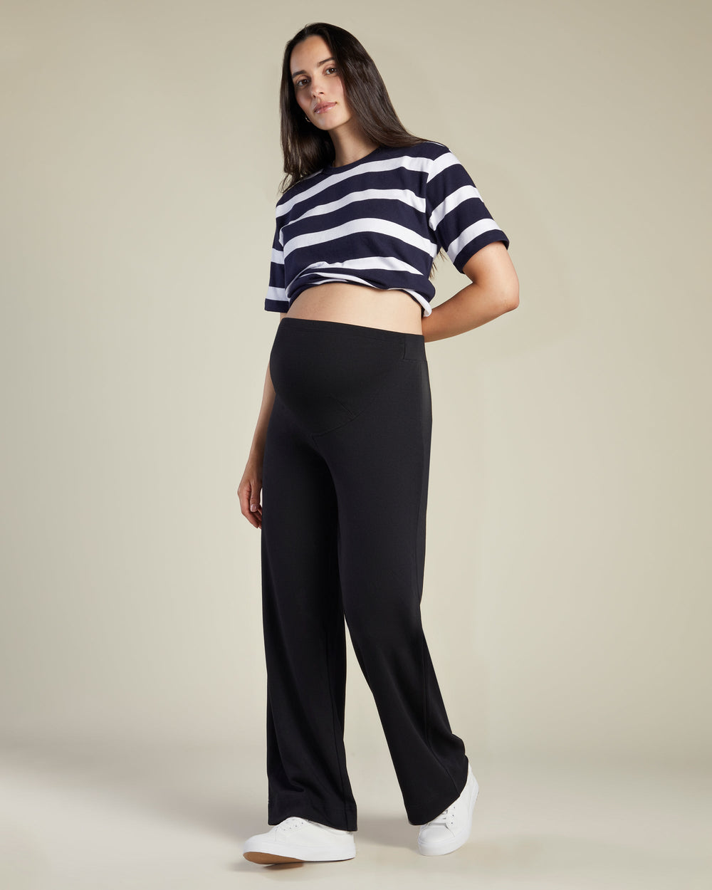 A Pea In the Pod Ambition Wide Leg Pant in black
