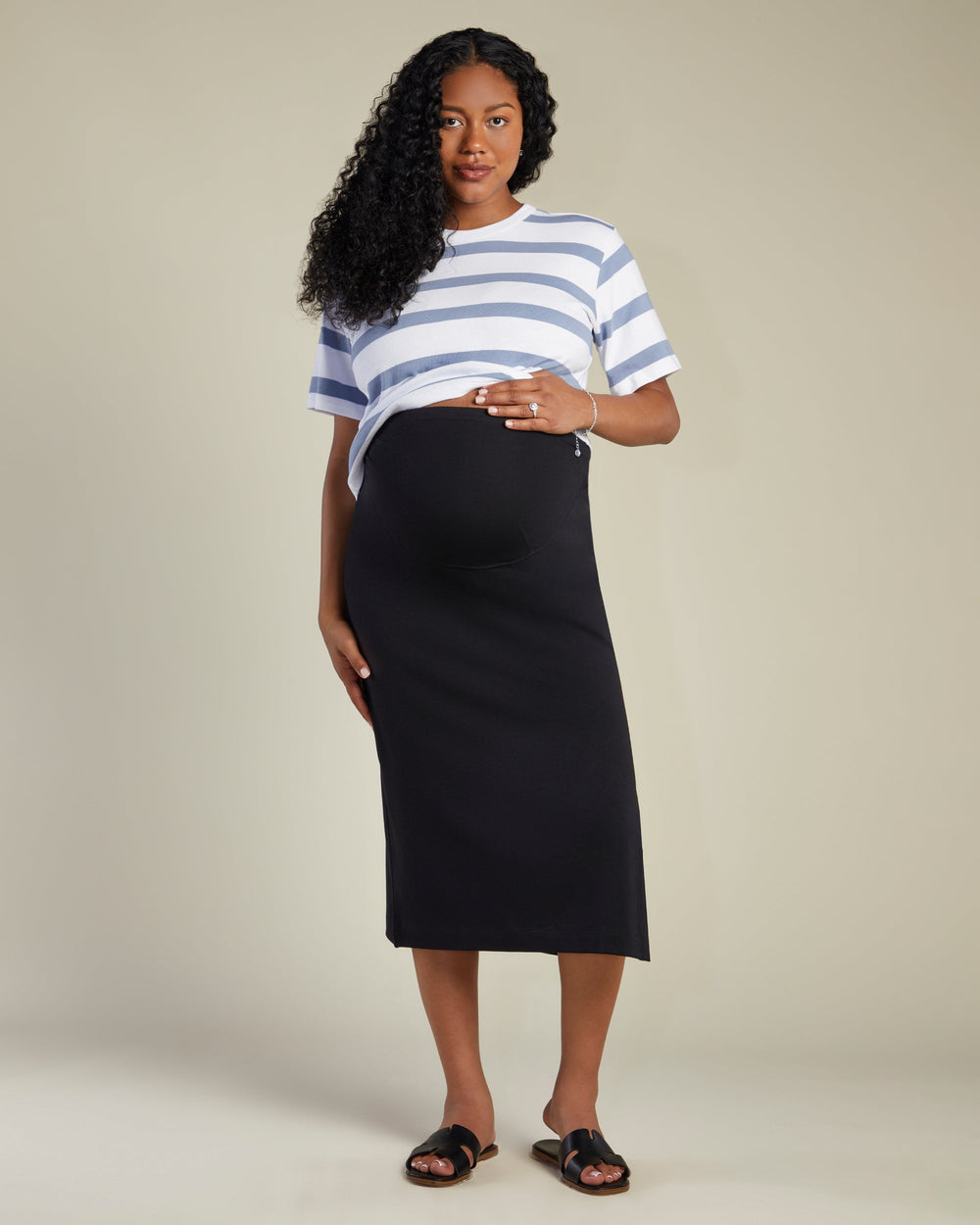A Pea In the Pod Ambition Midi Skirt in black