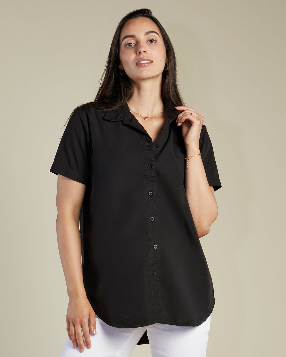 A Pea In the Pod Aspire Woven Top in white