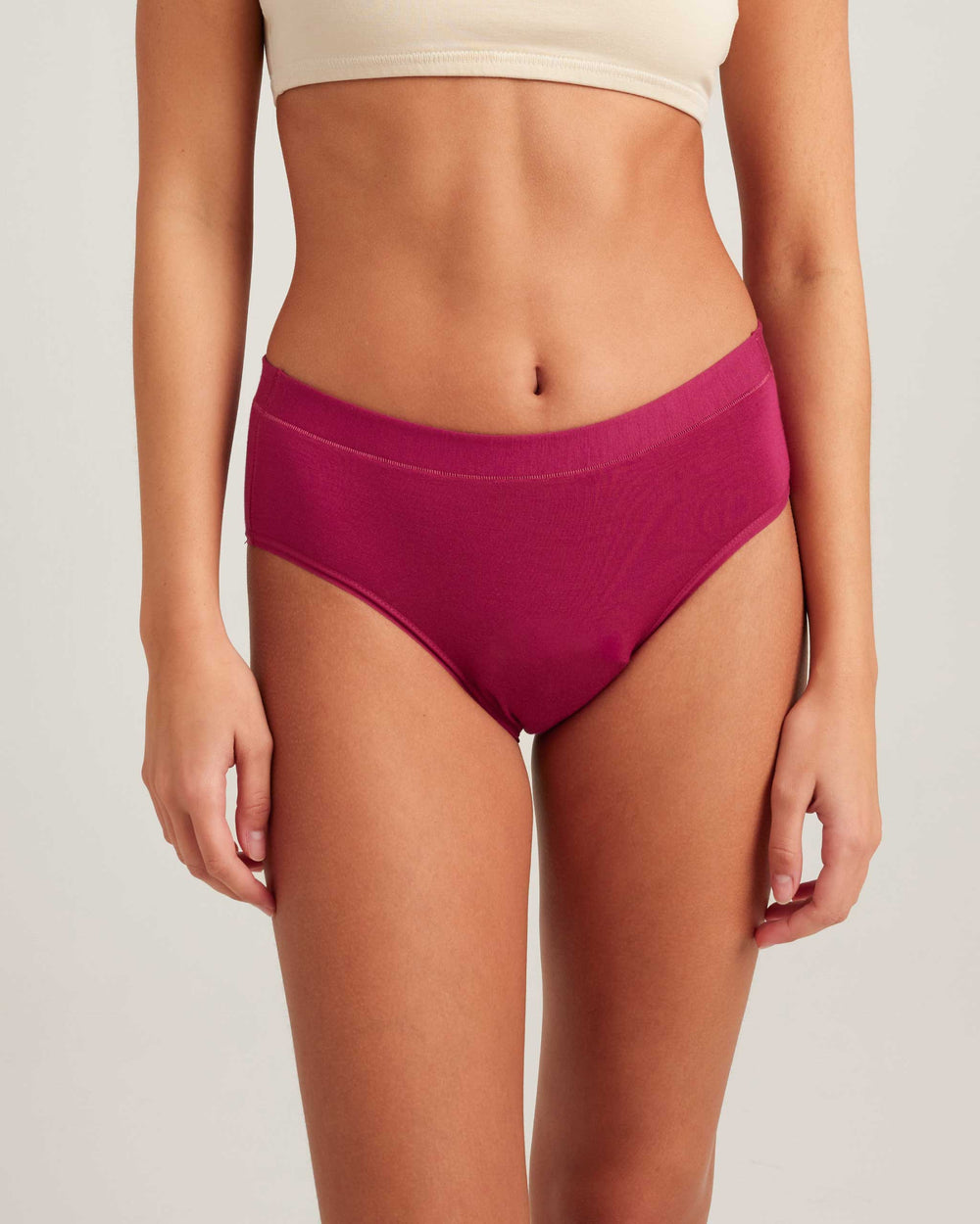 Leakproof Comfort Brief in black | Saalt