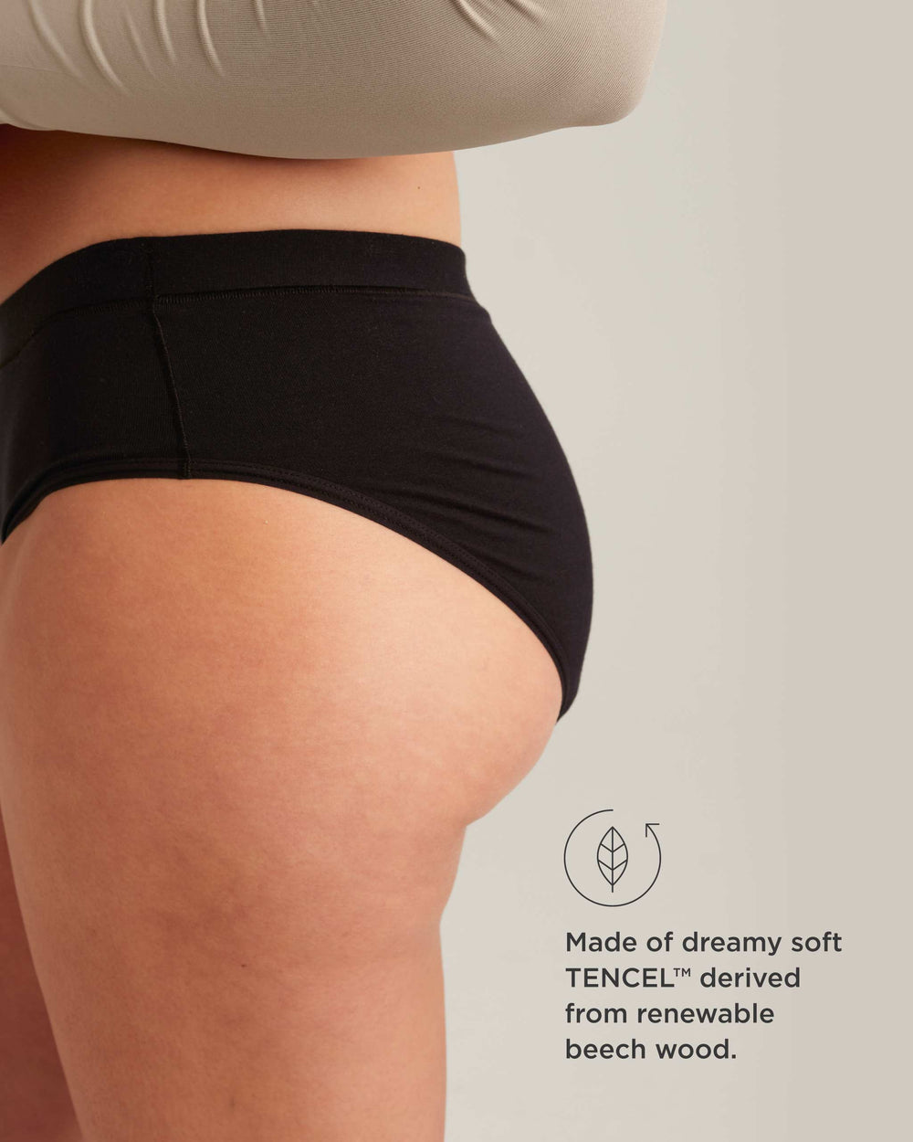 Leakproof Comfort Brief in black | Saalt