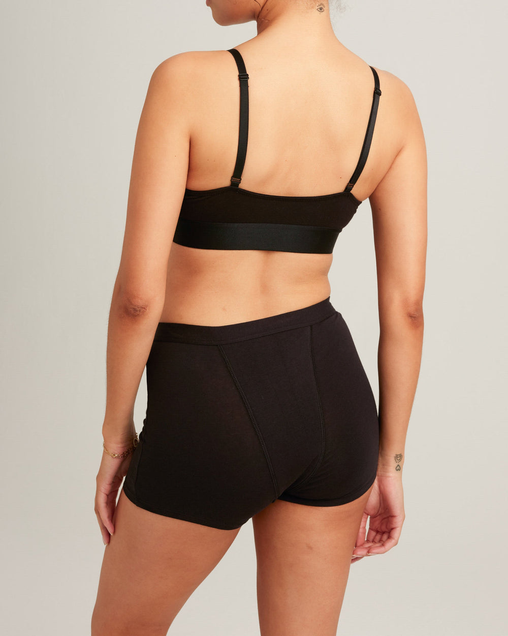 Leakproof Cotton Sleep Short in beige | Saalt