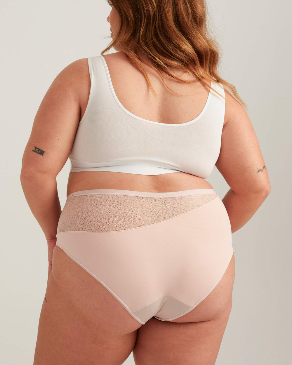 Leakproof Lace High Waist in black | Saalt