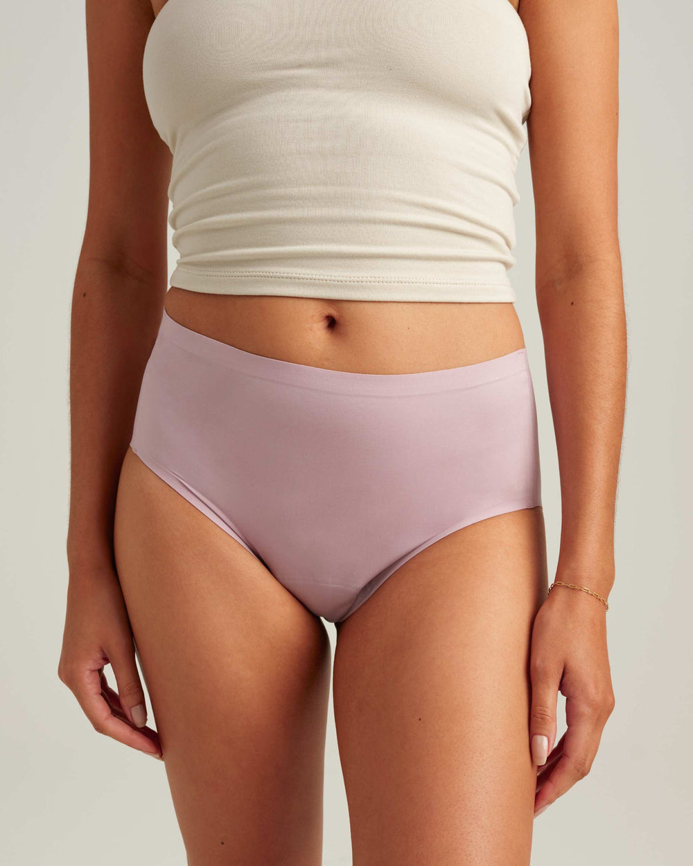 Leakproof Seamless High Waist in black | Saalt